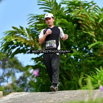 Runner Photo 7611203