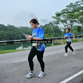 Runner Photo 7611215