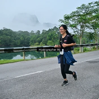 Runner Photo 7611231