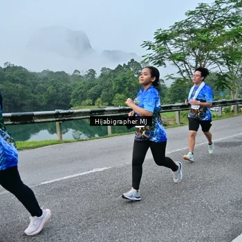Runner Photo 7611236