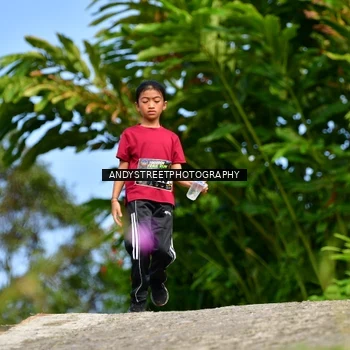 Runner Photo 7611243