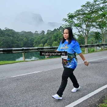 Runner Photo 7611245