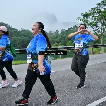 Runner Photo 7611264