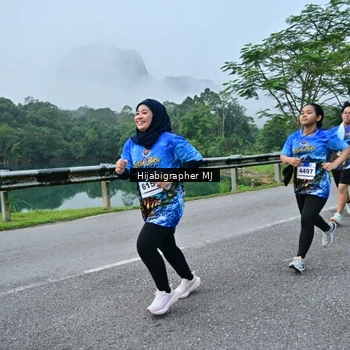 Runner Photo 7611269