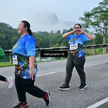 Runner Photo 7611272