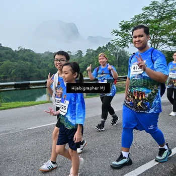 Runner Photo 7611273