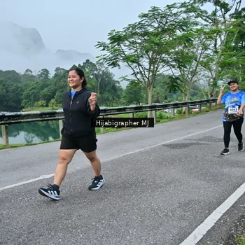 Runner Photo 7611297
