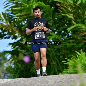 Runner Photo 7611303