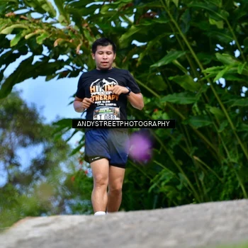Runner Photo 7611305