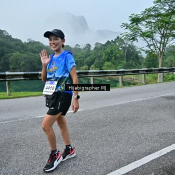 Runner Photo 7611309