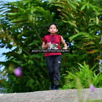 Runner Photo 7611316