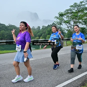 Runner Photo 7611317