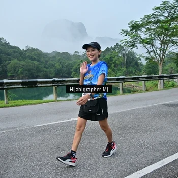 Runner Photo 7611318