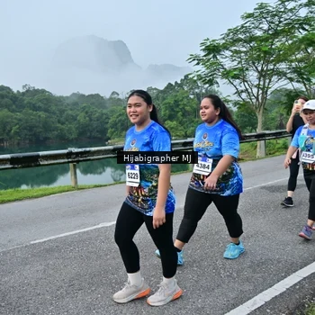 Runner Photo 7611332