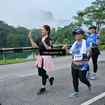 Runner Photo 7611343
