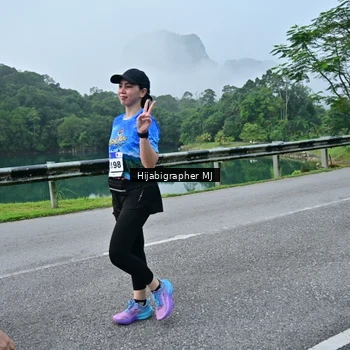 Runner Photo 7611358