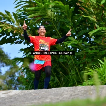 Runner Photo 7611373