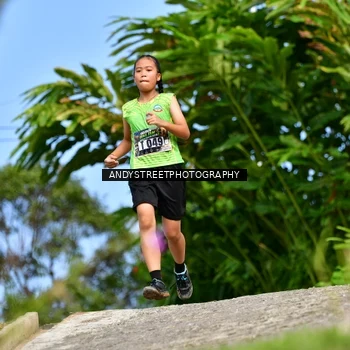Runner Photo 7611392