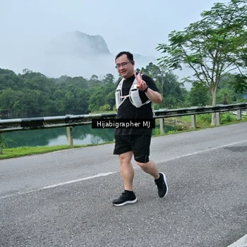Runner Photo 7611414