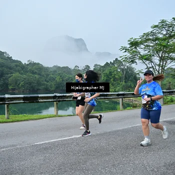 Runner Photo 7611418