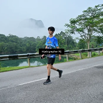 Runner Photo 7611425