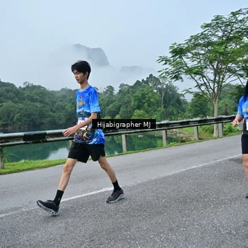 Runner Photo 7611428
