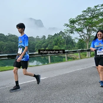 Runner Photo 7611429