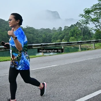 Runner Photo 7611430