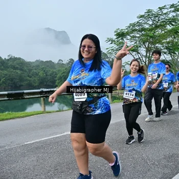 Runner Photo 7611432