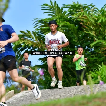 Runner Photo 7611435