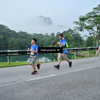 Runner Photo 7611452