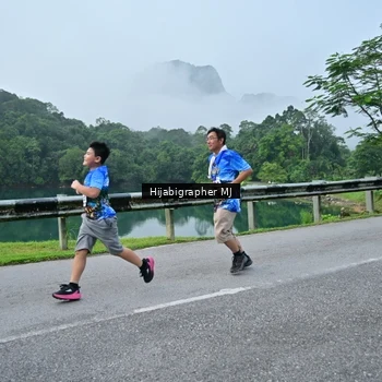 Runner Photo 7611456