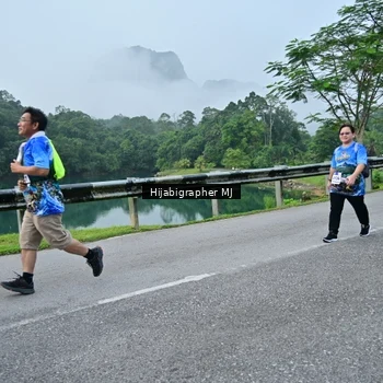 Runner Photo 7611458