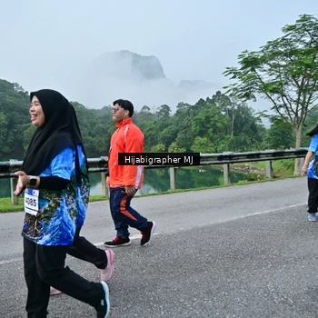Runner Photo 7611488