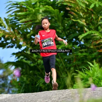 Runner Photo 7611498