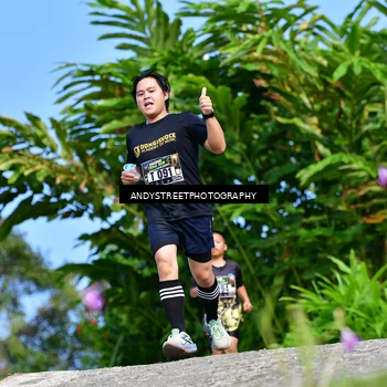 Runner Photo 7611523