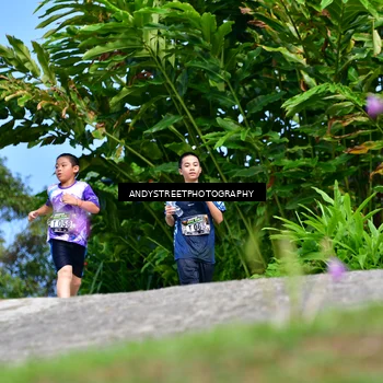 Runner Photo 7611535