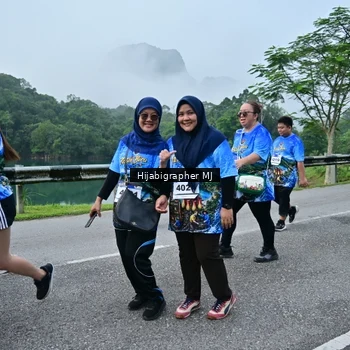 Runner Photo 7611543