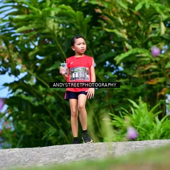 Runner Photo 7611557