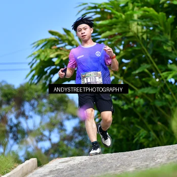 Runner Photo 7611562