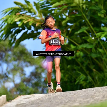 Runner Photo 7611595