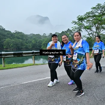 Runner Photo 7611599