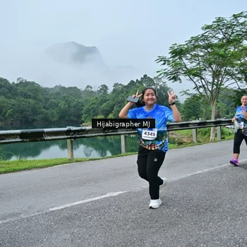 Runner Photo 7611609