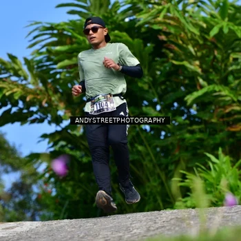 Runner Photo 7611628