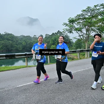 Runner Photo 7611630