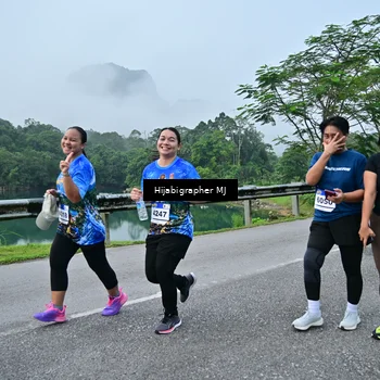 Runner Photo 7611642