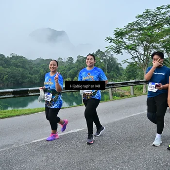 Runner Photo 7611649
