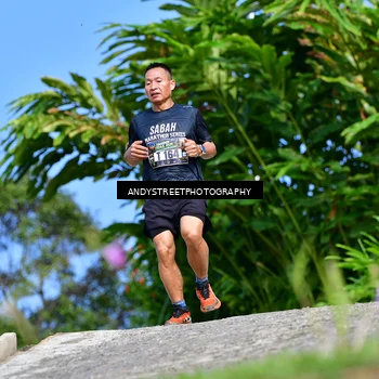 Runner Photo 7611665