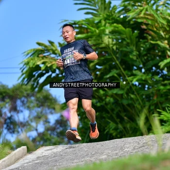 Runner Photo 7611670