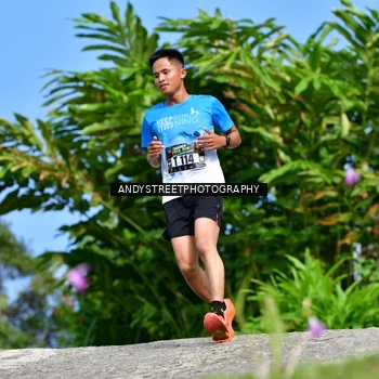 Runner Photo 7611674